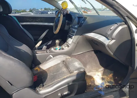 2010 Infiniti G37 Sport z USA, uszkodzony, nr VIN JN1CV6FEXAM350818